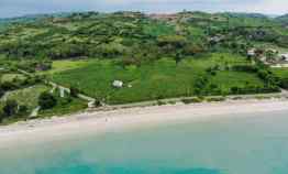 Tanah dekat Pantai Jalan Mertak, Bumbang, Lombok