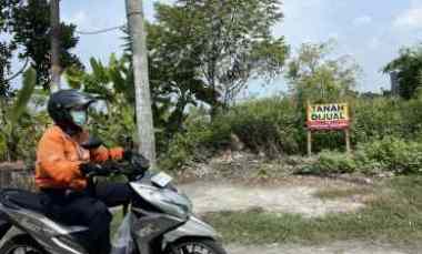 Tanah Depan Perumhann Taman Anggrek Strategis