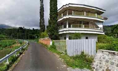 Tanah Dijual di jalan cemp. atas