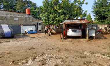 Tanah Dijual di Perukangan