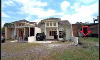 Tanah Kecil Dijual di Godean, Selatan Pasar Godean