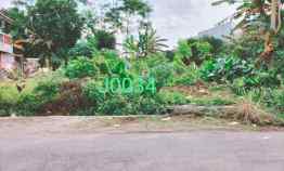 Tanah Mlati Sleman, Utara Lap. Voli Yuso, Barat RS UGM