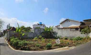 Tanah Murah Posisi Hook Strategis di Kota Batu