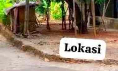 Tanah Tengah Pemukiman Rata dan Padat