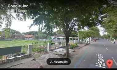 Tanah Lebar Tepi Jalan dekat dengan Bank BCA Pasuruan Kota