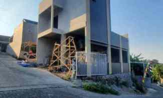 Tinggal 1 Unit Permata Grafika Banyumanik Strategis