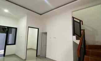 Townhouse Cipayung Strategis dekat Stasiun Citayam