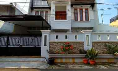 Rumah Dijual di Klender