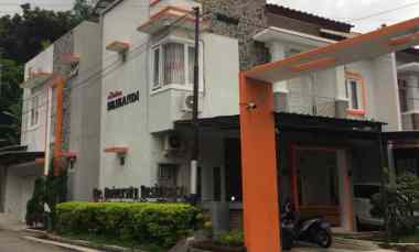 Unit Rumah Induk dan Kost Exclusive 50 meter dari Uii