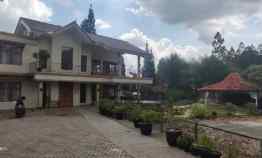 Villa Bardolino Cisarua Puncak Murah dengan Kolam Pribadi View Lepas