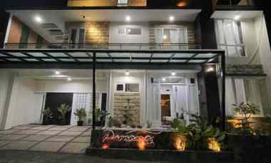 Villa Atas Wisata BNS Kota Batu