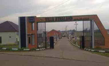 Rumah Dijual di Jl Raya cikoronzo desa Sindang mulya kec Cibarusah