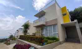 Rumah Villa Ekslusive dekat Area Wisata Lembang Tol Exit Padalarang