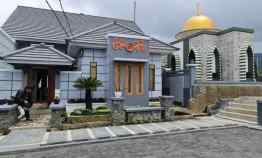 Dijual Murah Villa di Ciwidey Full Furnished, Kebun Strawberry, Masjid