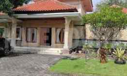 Murah Villa Kerobokan dekat Sunset Road Seminyak