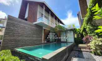 Villa Dijual di Jl. Uluwatu