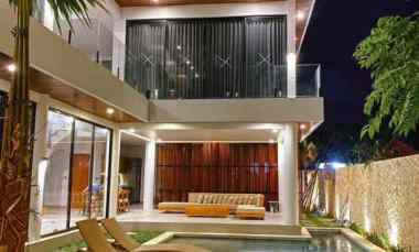 Villa Mewah Nan Elegant di Munggu dekat Canggu Bali