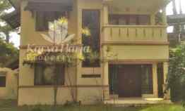 Dijual Villa 2 Lantai Tawangmangu Karanganyar