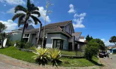 Villa Tipe Hook Komplek Villa Puncak Tidar Malang