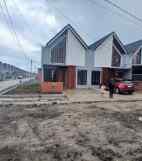 dijual rumah strategis di kota serang